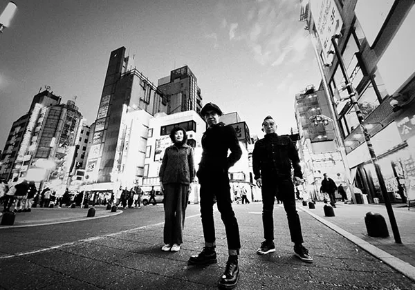 eastern youth x betcover!!　O.A：アシスタンツ