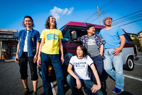 Sentimental City Romance 中野督夫 Vo G 細井豊 Key Vo 野口明彦 Dr Vo 瀬川信二 B Ch 種田博之 G Ch ゲスト 告井延隆 Vo G Shibuya Club Quattro Sentimental City Romance 中野督夫 Vo G 細井豊 Key Vo 野口明彦 Dr Vo 瀬川信二 B Ch 種田博之 G Ch ゲスト 告井延隆 Vo G Shibuya Club Quattro