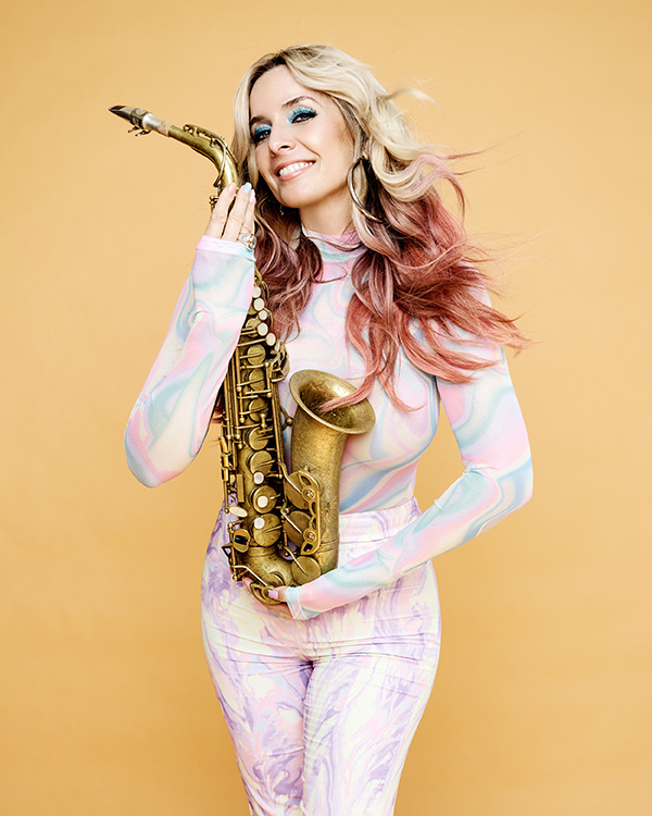 CANDY DULFER